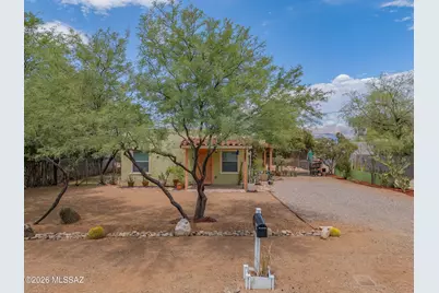 437 E Blacklidge Drive, Tucson, AZ 85705 - Photo 13