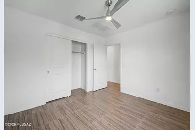 8675 E Seabury Court, Tucson, AZ 85710 - Photo 13