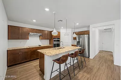 8675 E Seabury Court, Tucson, AZ 85710 - Photo 5