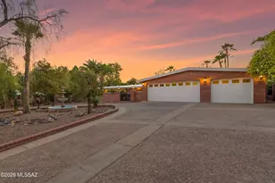 7329 N Yucca Via, Tucson, AZ 85704 - Photo 3