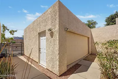 7867 E Roget Drive, Tucson, AZ 85710 - Photo 31