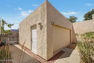 7867 E Roget Dr, Tucson, AZ 85710 - Photo 31