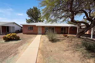 6611 E Julia St, Tucson, AZ 85710 - Photo 1