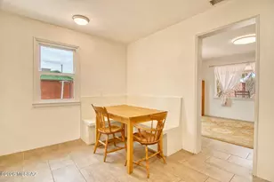2217 N Tucson Blvd, Tucson, AZ 85716 - Photo 17