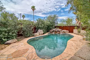 2217 N Tucson Blvd, Tucson, AZ 85716 - Photo 9