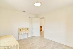 2217 N Tucson Blvd, Tucson, AZ 85716 - Photo 19