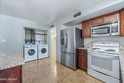 1824 W Caravelle Road, Tucson, AZ 85713 - Photo 13