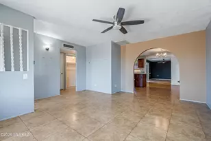 1824 W Caravelle Rd, Tucson, AZ 85713 - Photo 7