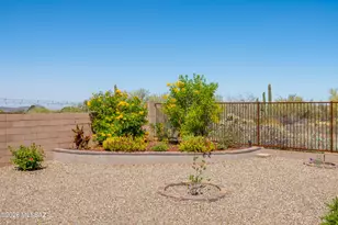 10731 N Cactus Point Dr, Tucson, AZ 85742 - Photo 31