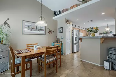 25 E Horizon Circle, Tucson, AZ 85737 - Photo 9