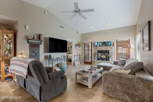 25 E Horizon Cir, Tucson, AZ 85737 - Photo 7