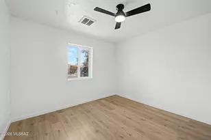 238 E Fairground Dr, Tucson, AZ 85714 - Photo 23