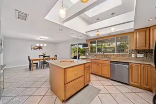 8540 E Bellevue Pl, Tucson, AZ 85715 - Photo 5