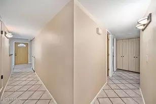 8540 E Bellevue Pl, Tucson, AZ 85715 - Photo 17