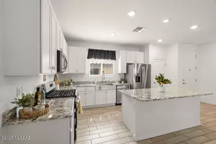 782 W Calle Calca, Sahuarita, AZ 85629 - Photo 11