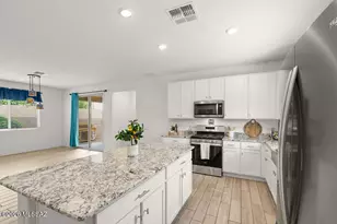 782 W Calle Calca, Sahuarita, AZ 85629 - Photo 9