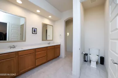 2567 W Plateau Ridge Drive, Oro Valley, AZ 85742 - Photo 25