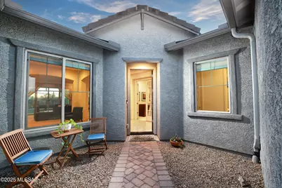 2567 W Plateau Ridge Drive, Oro Valley, AZ 85742 - Photo 3