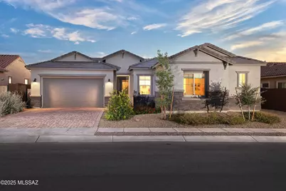2567 W Plateau Ridge Drive, Oro Valley, AZ 85742 - Photo 1