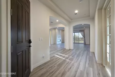 2567 W Plateau Ridge Drive, Oro Valley, AZ 85742 - Photo 5