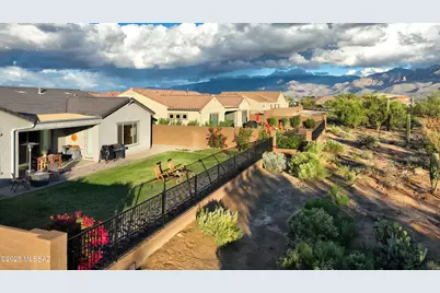 2567 W Plateau Ridge Drive, Oro Valley, AZ 85742 - Photo 19
