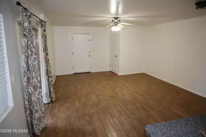 2525 N Alvernon Way #UNIT F2, Tucson, AZ 85712 - Photo 3