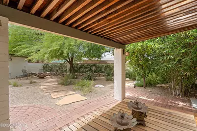 220 S El Volador Street, Tucson, AZ 85711 - Photo 41