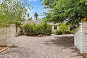 220 S El Volador St, Tucson, AZ 85711 - Photo 3