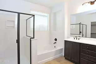 12111 N Golden Mirror Dr, Marana, AZ 85658 - Photo 33