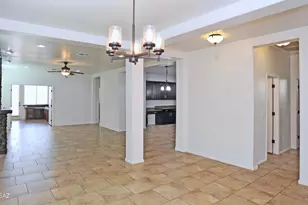 12111 N Golden Mirror Dr, Marana, AZ 85658 - Photo 13