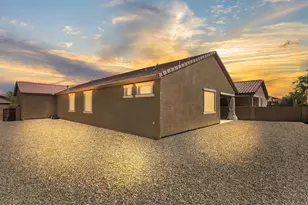 12145 N Caravelle Pl, Marana, AZ 85653 - Photo 33