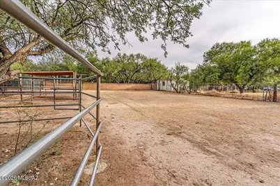 11134 E Edison Street, Tucson, AZ 85749 - Photo 47