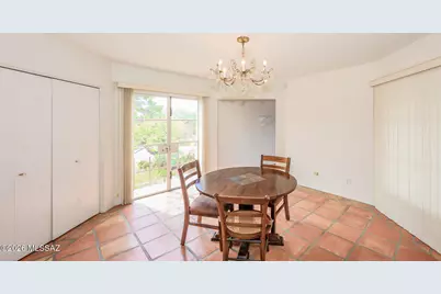 2600 E Skyline Drive #17, Tucson, AZ 85718 - Photo 7