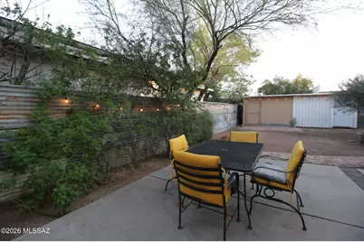 261 E Jacinto Street, Tucson, AZ 85705 - Photo 9