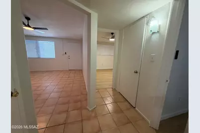 3247 N Sycamore Avenue, Tucson, AZ 85712 - Photo 9