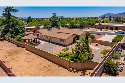 1003 Canterbury Drive, Sierra Vista, AZ 85635 - Photo 3