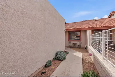 8732 N Arnold Palmer Drive, Tucson, AZ 85742 - Photo 3