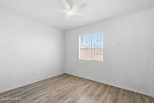 136 W Elvira Rd, Tucson, AZ 85756 - Photo 17