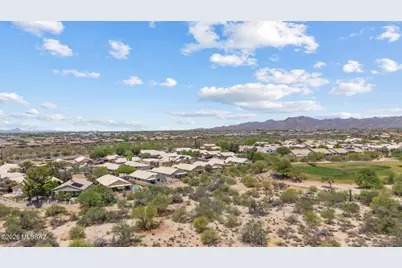10990 N Double Eagle Court, Oro Valley, AZ 85737 - Photo 37