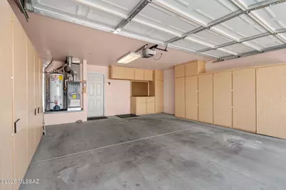 10990 N Double Eagle Court, Oro Valley, AZ 85737 - Photo 25