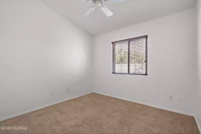 10990 N Double Eagle Court, Oro Valley, AZ 85737 - Photo 19