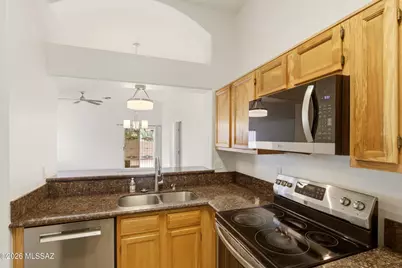 1312 N Thunder Ridge Drive, Tucson, AZ 85745 - Photo 7