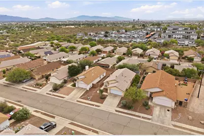 1312 N Thunder Ridge Drive, Tucson, AZ 85745 - Photo 21