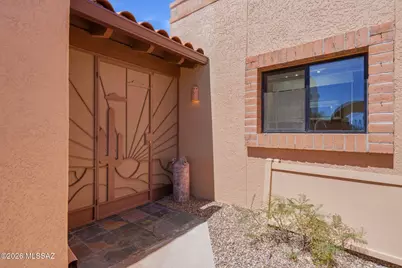 3910 S Placita De La Moneda, Green Valley, AZ 85622 - Photo 7