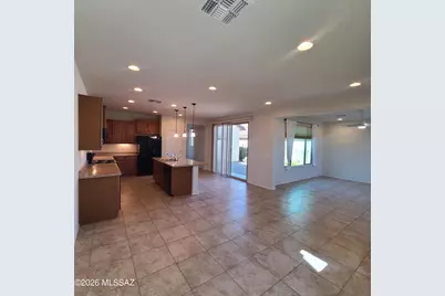 14037 E Cariole Street, Vail, AZ 85641 - Photo 5