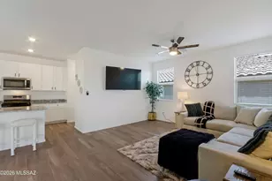9305 N Peridot Vis Ave, Tucson, AZ 85742 - Photo 19