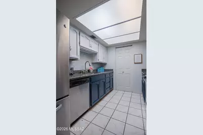 1200 E River Road # B27, Tucson, AZ 85718 - Photo 19