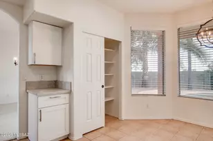 11281 N Chynna Rose Pl, Tucson, AZ 85737 - Photo 15
