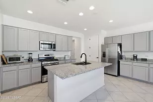 32983 S Expedition Ct, Red Rock, AZ 85145 - Photo 7