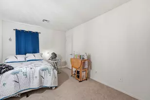 5758 W King Snake Dr, Tucson, AZ 85742 - Photo 23
